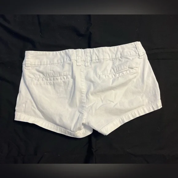 American Eagle Stretch White Shortie Shorts - Picture 4 of 4